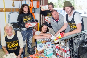 Anthony Owens employees, food donations